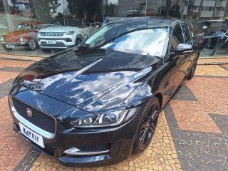 JAGUAR XE R-SPORT SI4