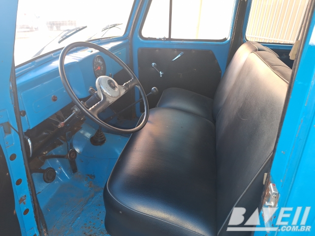 WILLYS OVERLAND RURAL 3.0 6CC