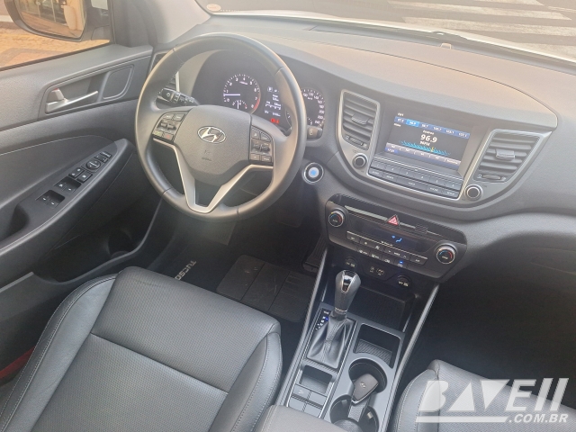 HYUNDAI TUCSON GLS 1.6 T