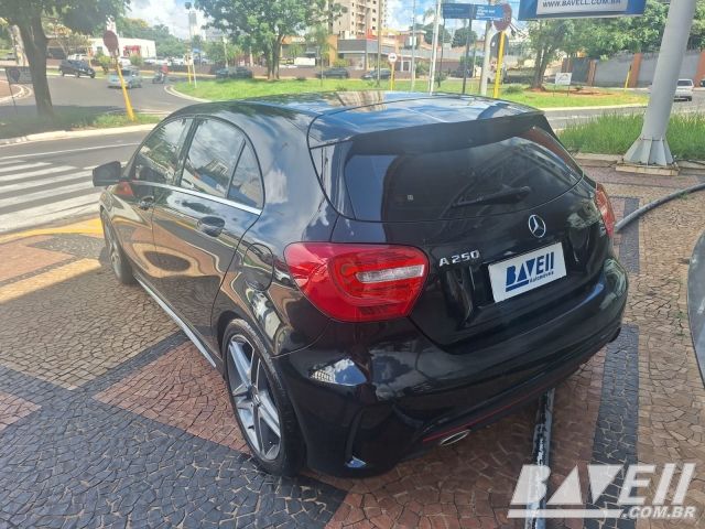 M BENZ A250 SPORT 2.0