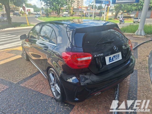 M BENZ A250 SPORT 2.0