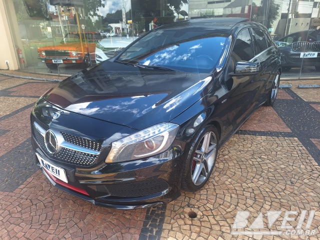M BENZ A250 SPORT 2.0