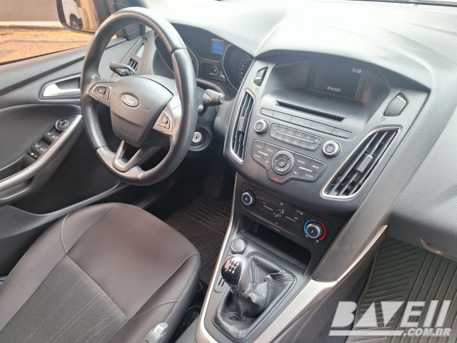 FORD FOCUS HT SE 1.6 MEC