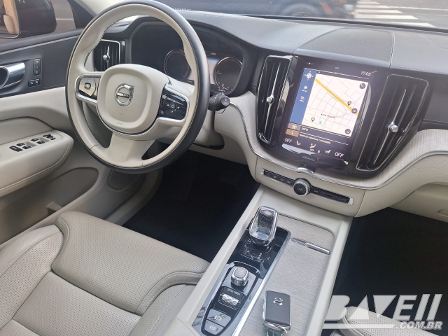 VOLVO CX60 T8 INSCRIPT