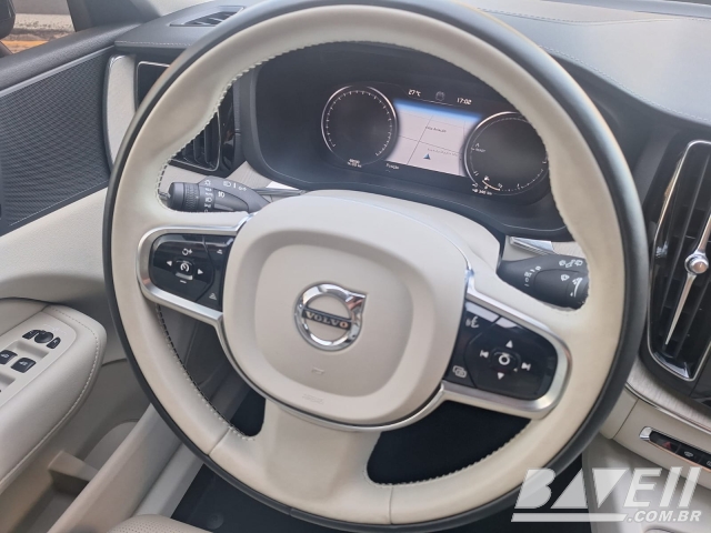 VOLVO CX60 T8 INSCRIPT