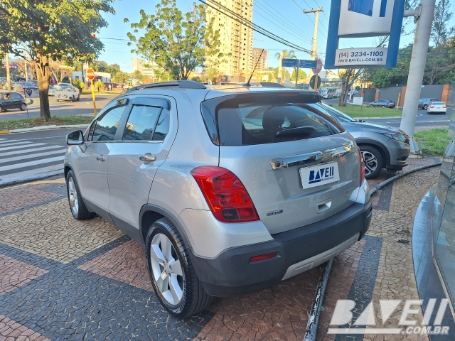 GM TRACKER LTZ AT