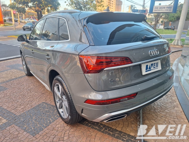 AUDI Q5 S LINE 2.0 TFSI