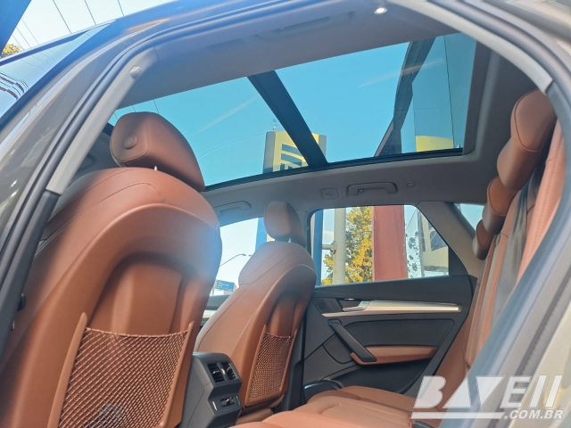 AUDI Q5 S LINE 2.0 TFSI