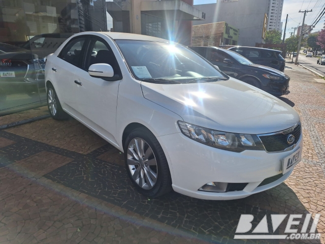 KIA CERATO SX3 1.6 AUT