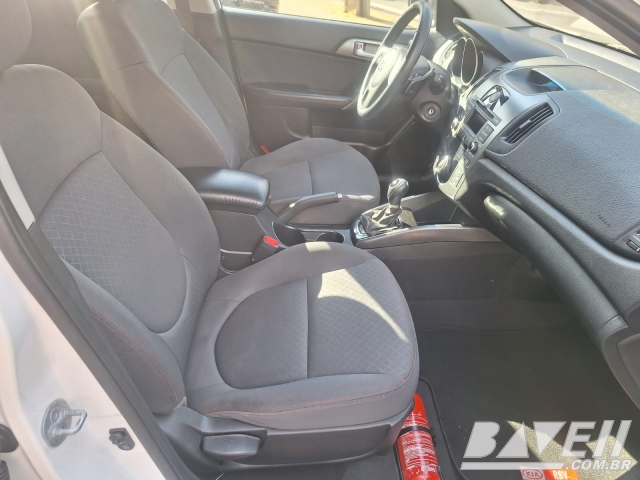 KIA CERATO SX3 1.6 AUT