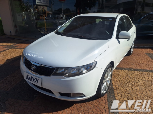 KIA CERATO SX3 1.6 AUT