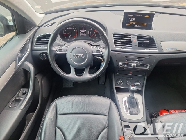 AUDI Q3 2.0 TFSI