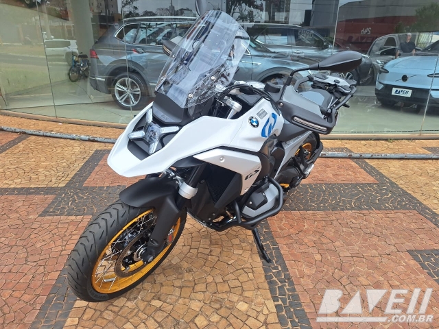 MOTO BMW R1300 GS PLUS