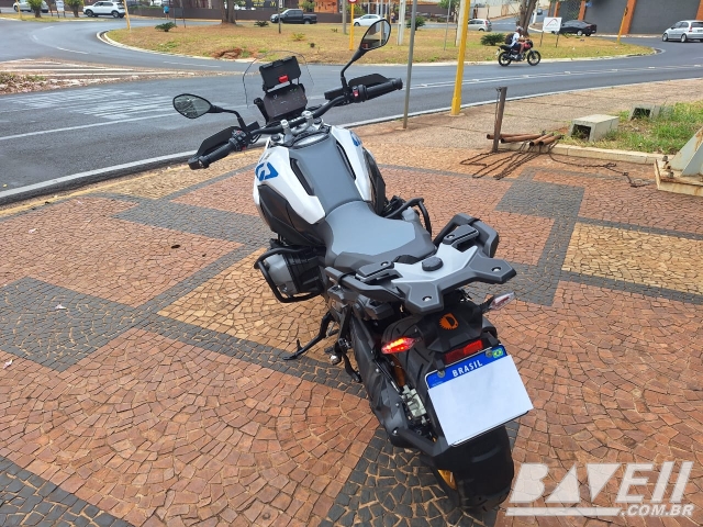MOTO BMW R1300 GS PLUS