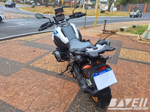 MOTO BMW R1300 GS PLUS