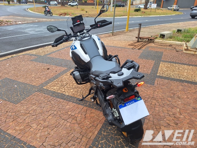 MOTO BMW R1300 GS PLUS