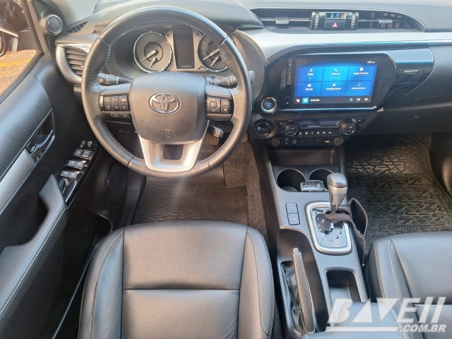 TOYOTA HILUX CD SRV 2.8 D