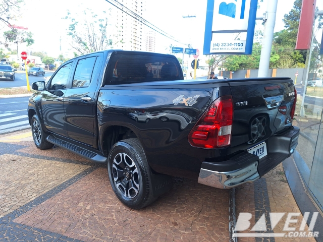 TOYOTA HILUX CD SRV 2.8 D
