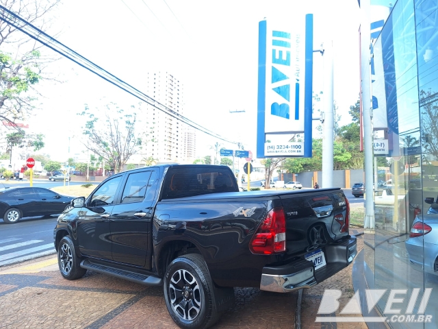TOYOTA HILUX CD SRV 2.8 D