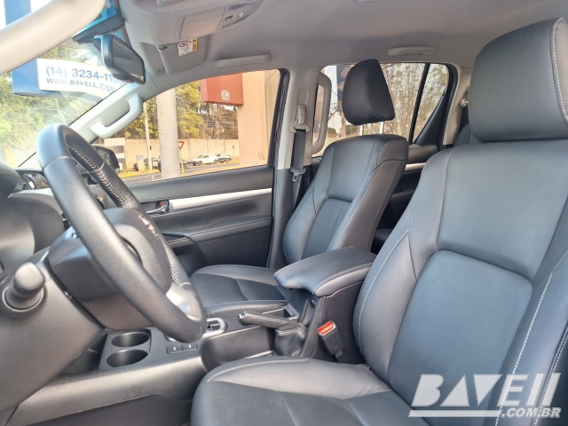 TOYOTA HILUX CD SRV 2.8 D