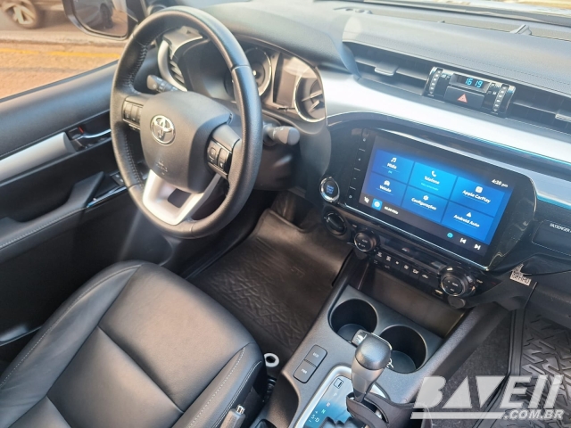 TOYOTA HILUX CD SRV 2.8 D