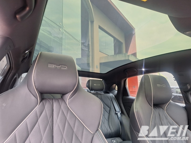 BYD SEAL AWD GS 590 EV