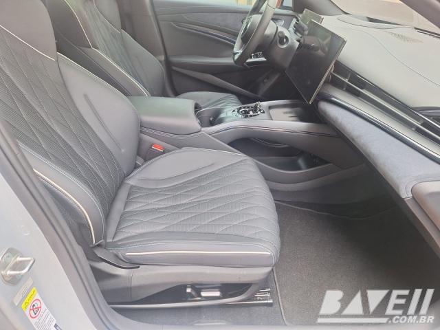 BYD SEAL AWD GS 590 EV