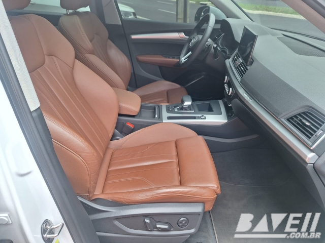 AUDI Q5 S LINE 2.0 TFSI