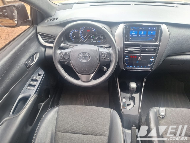 TOYOTA YARIS HATCH XS 1.5 AUT