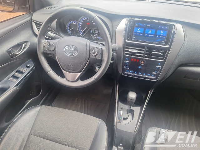 TOYOTA YARIS HATCH XS 1.5 AUT