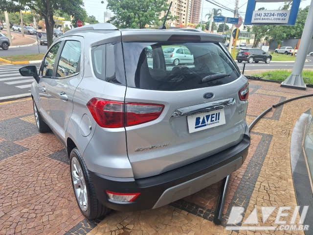 FORD ECOSPORT TIT 2 AT 1.5