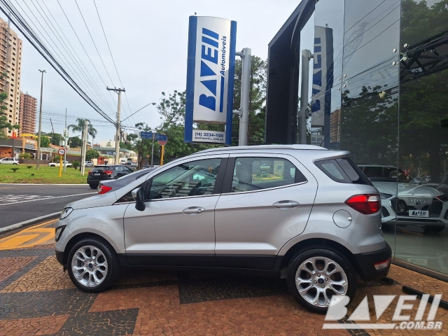 FORD ECOSPORT TIT 2 AT 1.5
