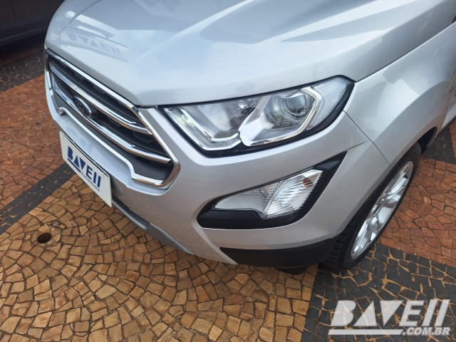 FORD ECOSPORT TIT 2 AT 1.5