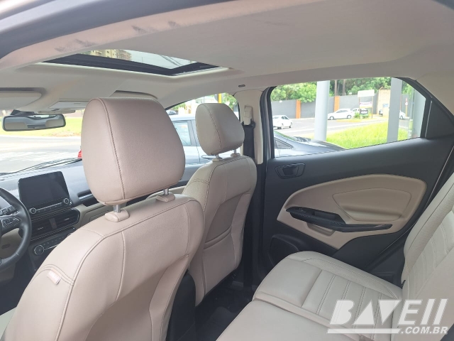 FORD ECOSPORT TIT 2 AT 1.5