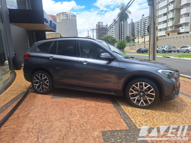 BMW  X1 XDRIVE 2.5 I TETO