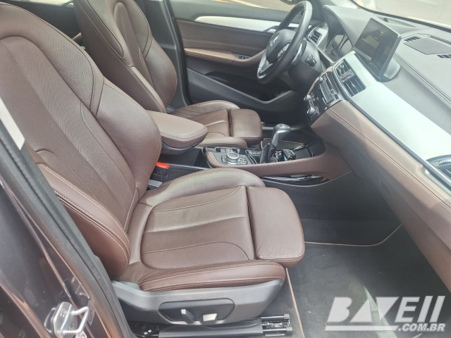 BMW  X1 XDRIVE 2.5 I TETO