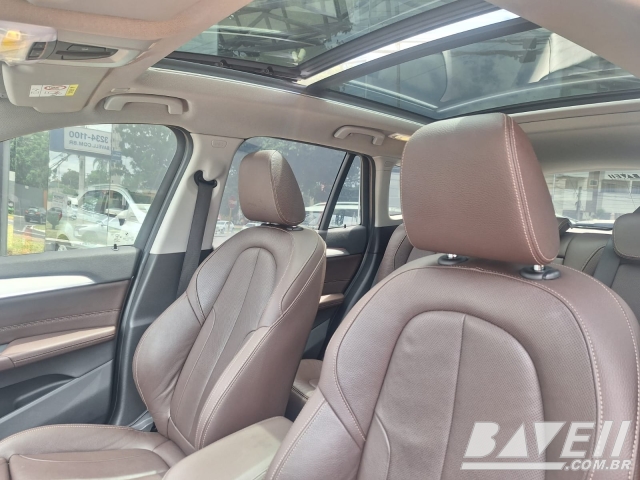 BMW  X1 XDRIVE 2.5 I TETO