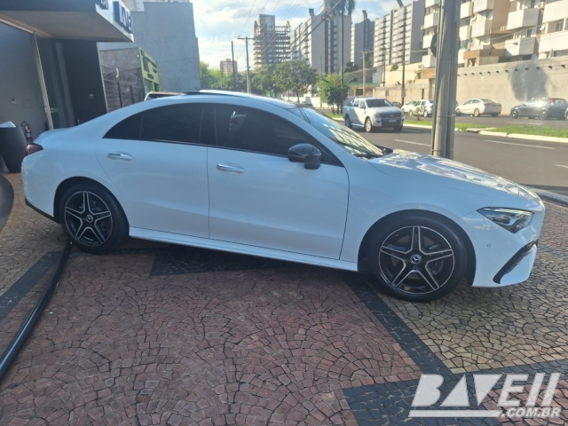 M BENZ CLA 200 AMG LINE
