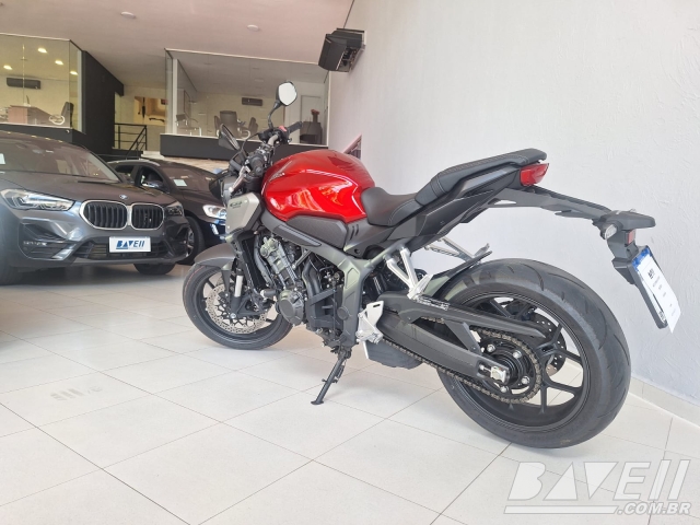 MOTO HONDA CB 650R