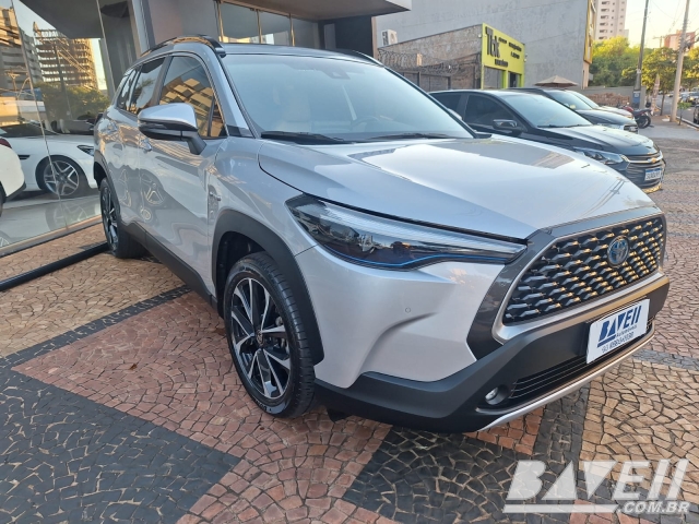 TOYOTA COROLLA CROSS XRX HYBRID