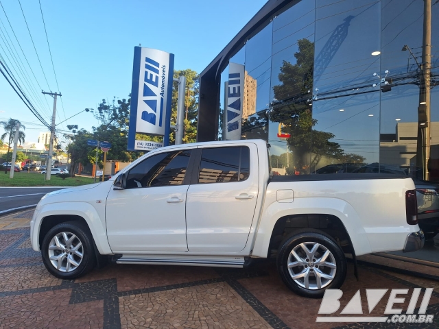 VW AMAROK V6 HIGHLINE