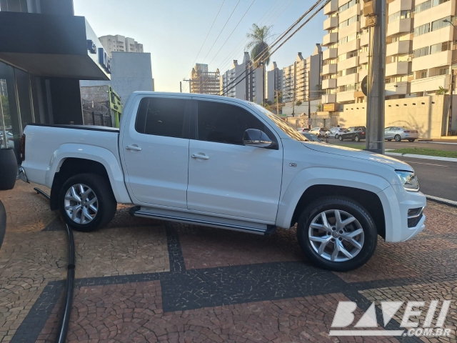 VW AMAROK V6 HIGHLINE
