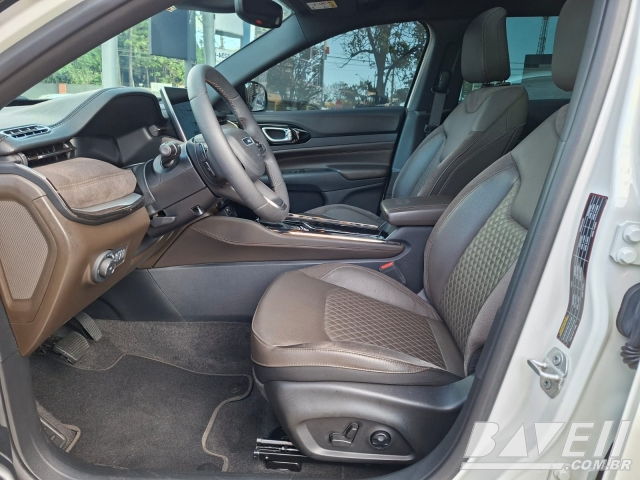 JEEP COMMANDER OVR T 270 1.3T