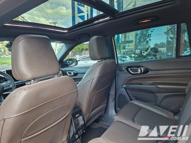 JEEP COMMANDER OVR T 270 1.3T