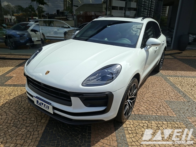 PORSCHE MACAN 2.0