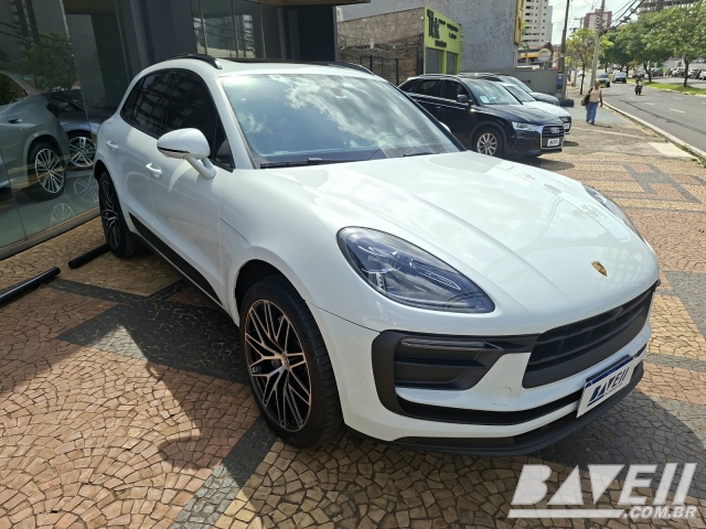 PORSCHE MACAN 2.0