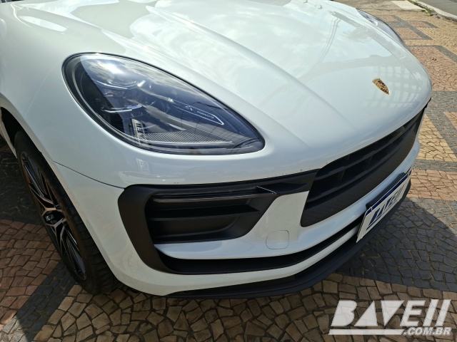 PORSCHE MACAN 2.0
