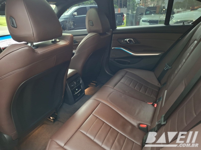 BMW 320 I M SPORT FLEX